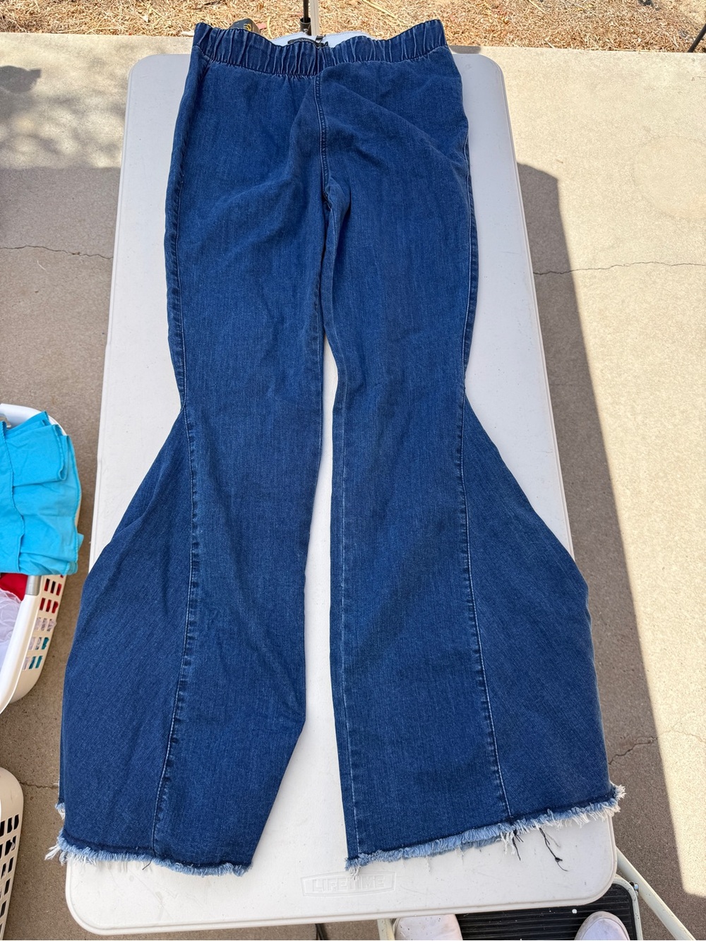 Women's Indigo Super Flare Jeans with Raw Hem